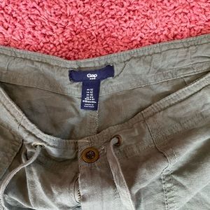 Gap cargo shorts